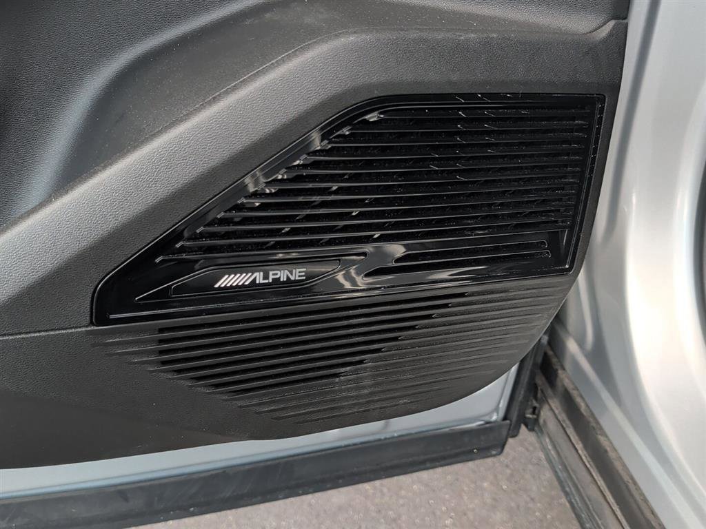 Used 2025 Jeep Wagoneer S Limited AWD/4WD image 8