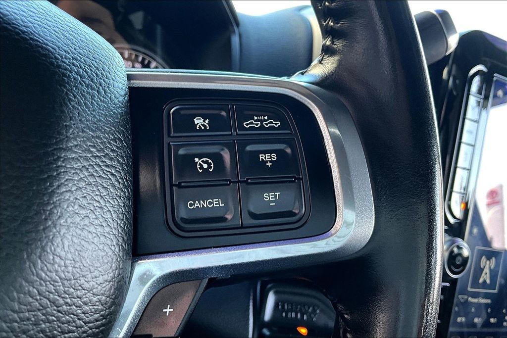 Used 2020 RAM 2500 Laramie w/ Night Edition image 13