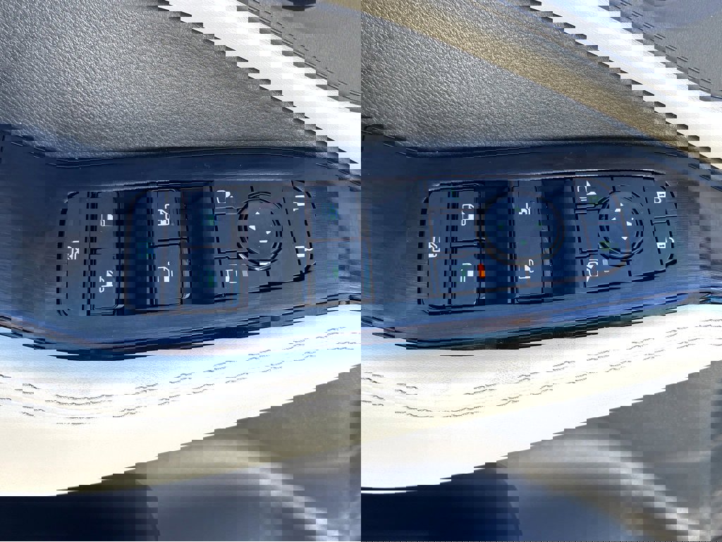 New 2026 Nissan Rogue SV w/ SV Premium Package image 28