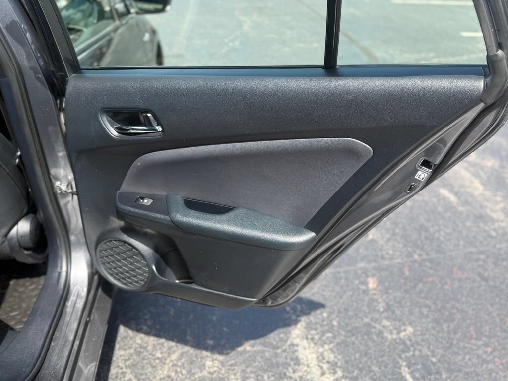 Certified 2016 Toyota Prius Three Touring FWD image 16