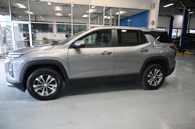 New 2027 Chevrolet Equinox LT w/ Convenience Package II FWD image 7