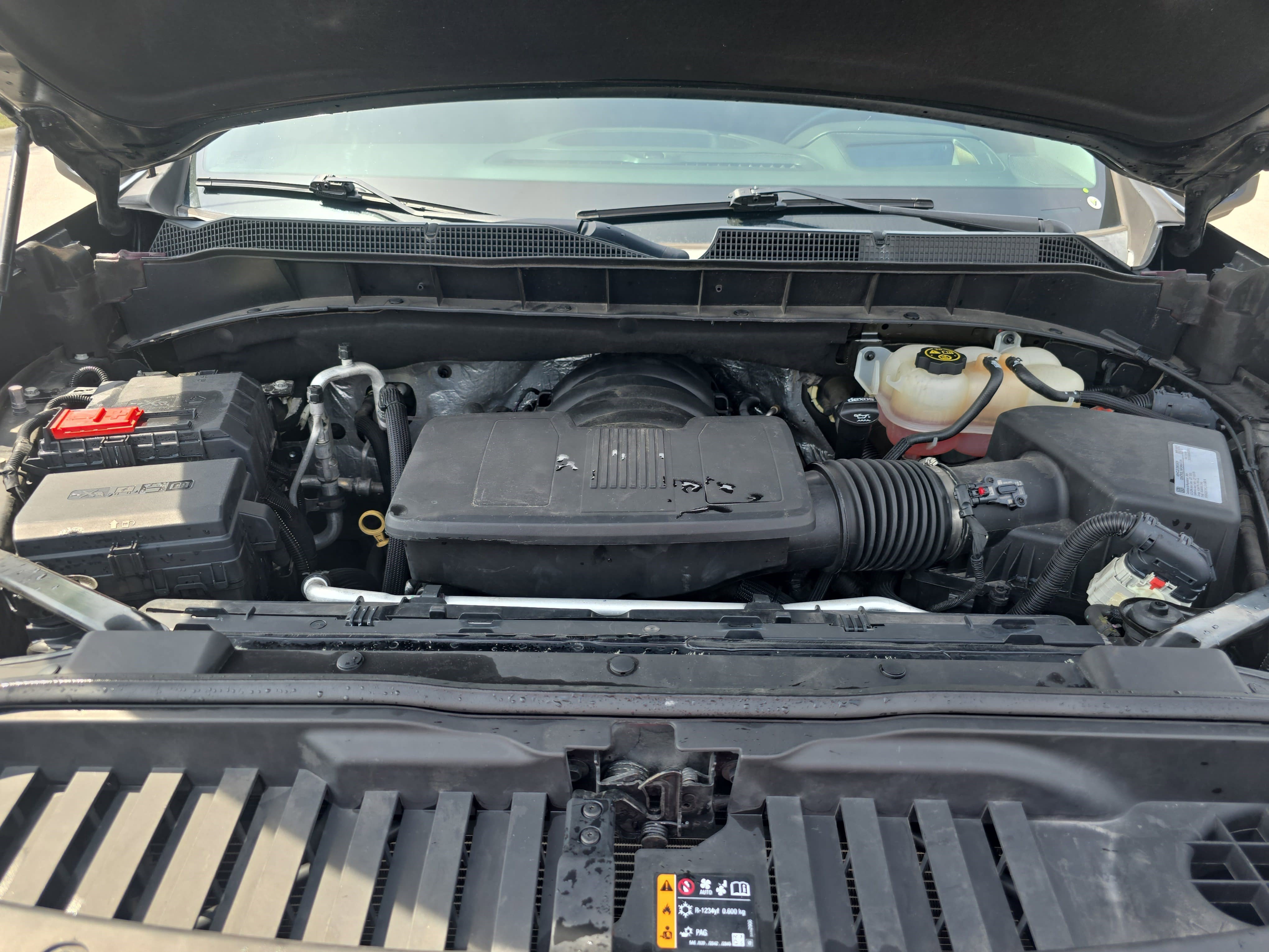 Used 2019 Chevrolet Silverado 1500 LTZ w/ LTZ Plus Package AWD/4WD image 29