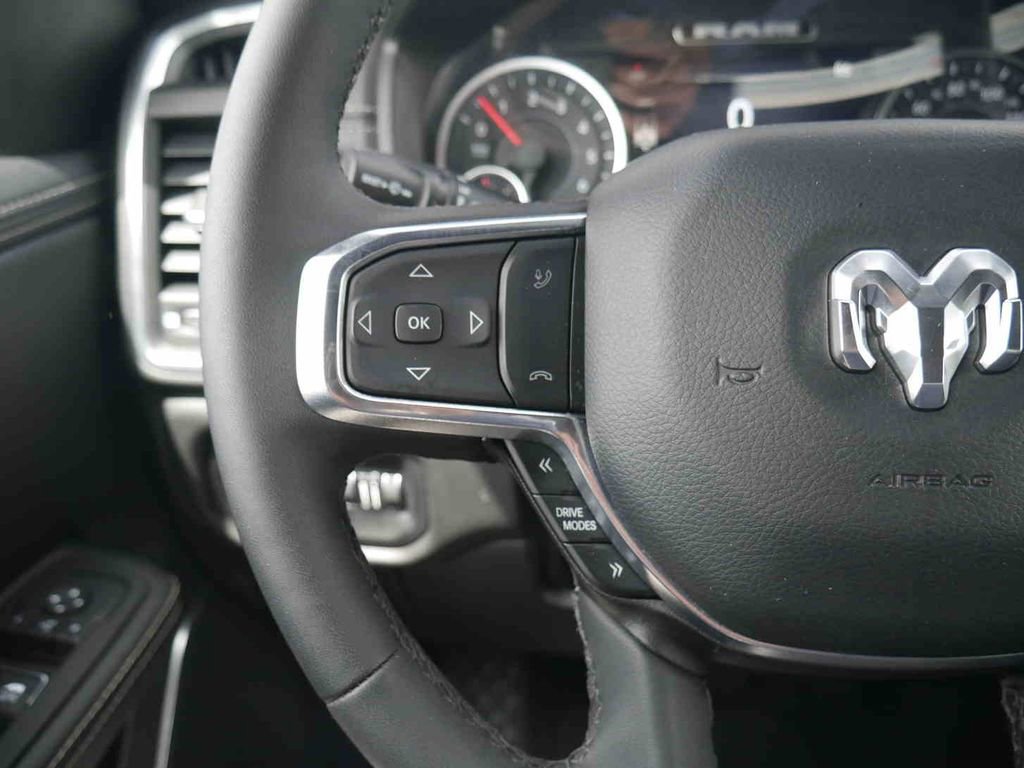 Certified 2025 RAM 1500 Laramie AWD/4WD image 40