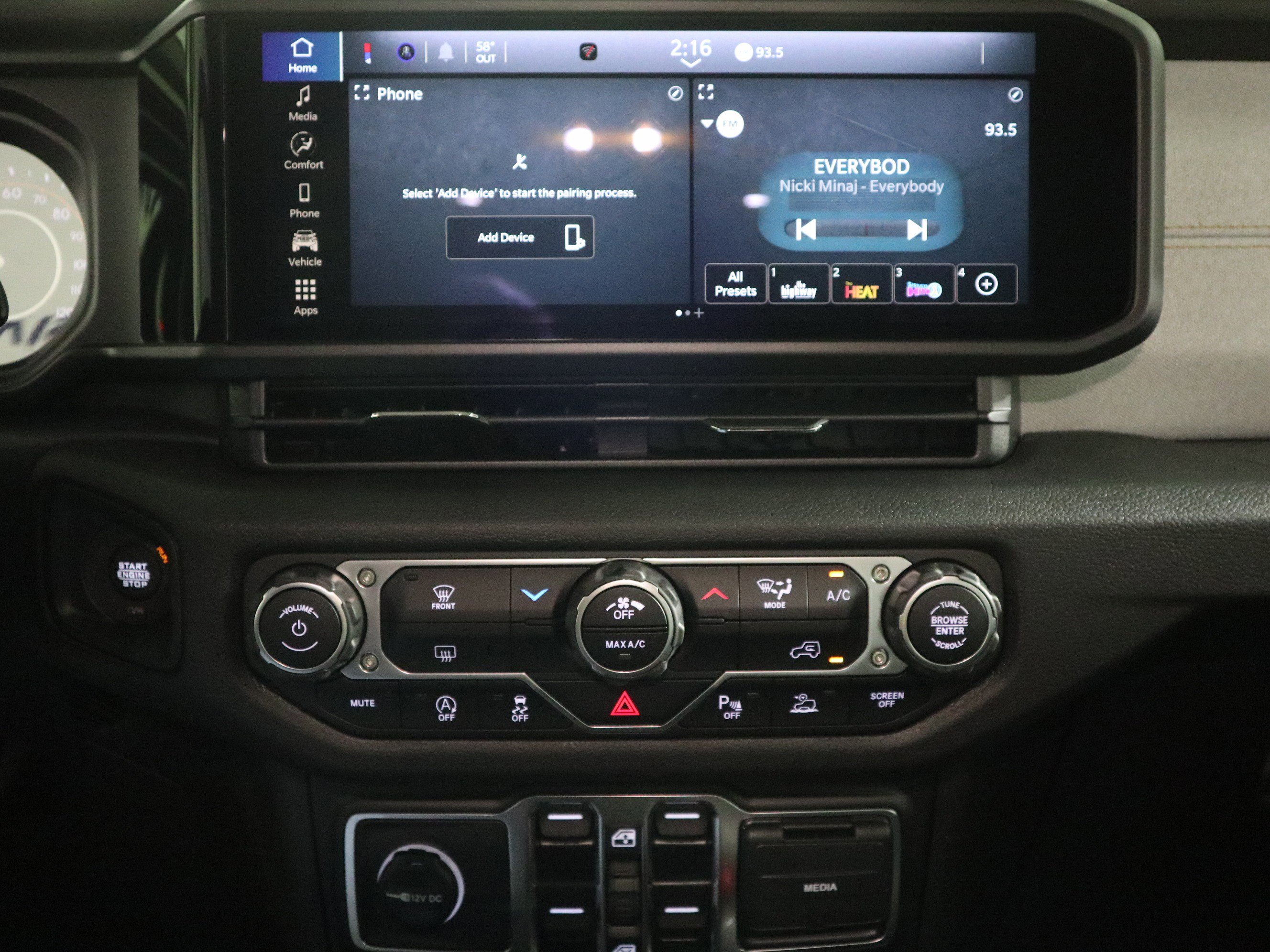 New 2025 Jeep Gladiator Sport AWD/4WD image 23