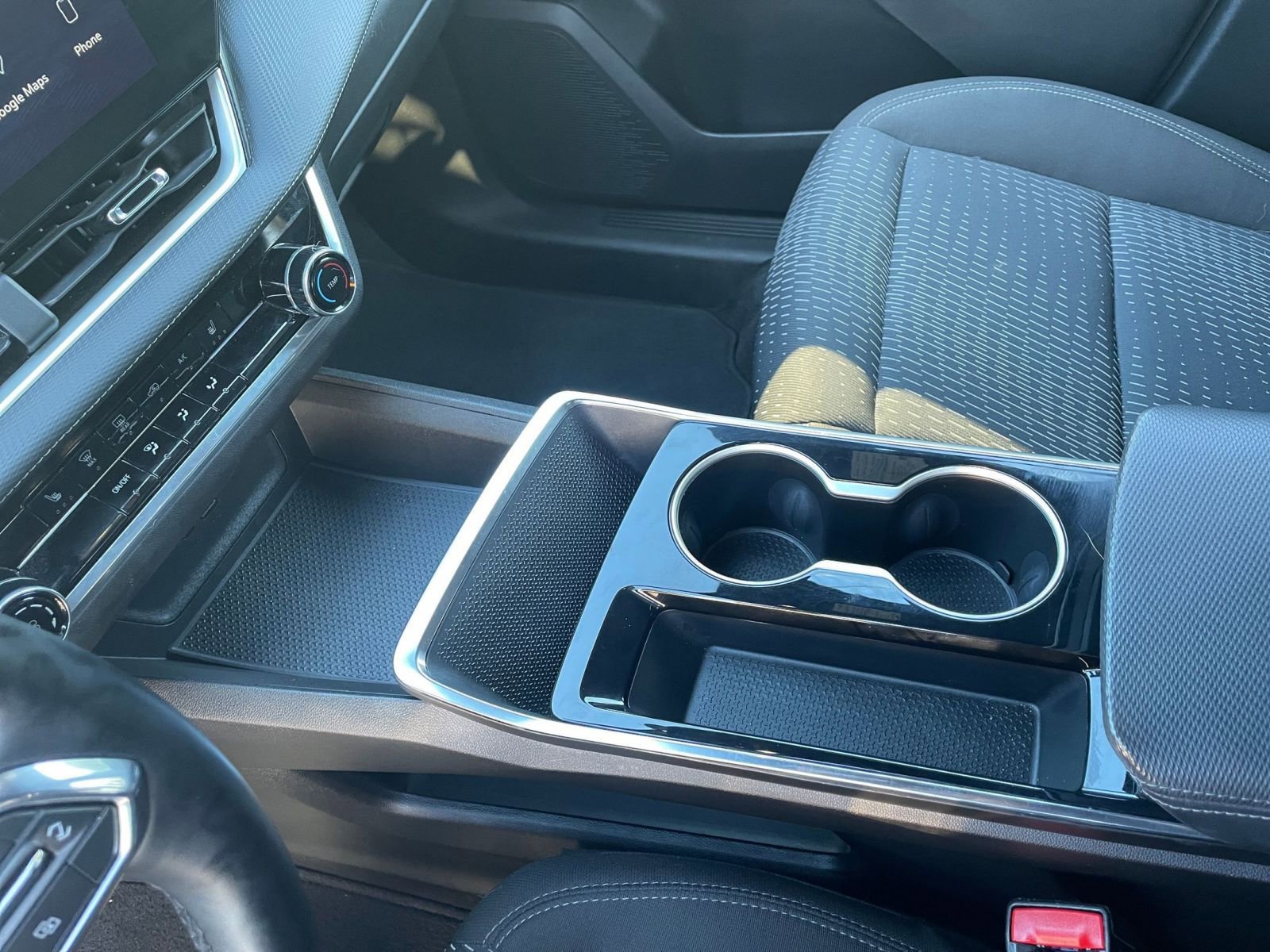 Used 2025 Chevrolet Equinox LT image 40