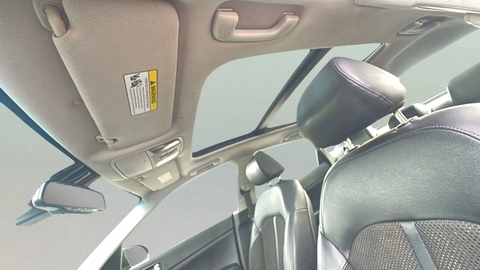 Used 2019 Kia Optima S w/ S Panoramic Sunroof Package image 21