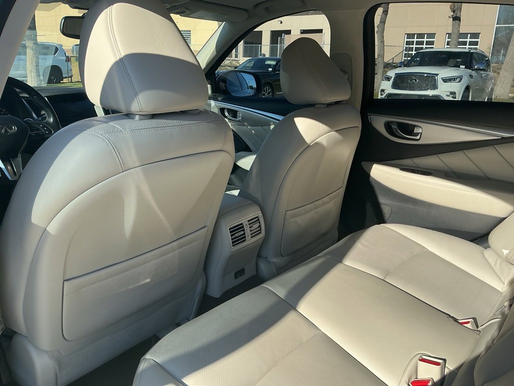 Used 2021 INFINITI Q50 Luxe w/ Seat & Sound Package image 30