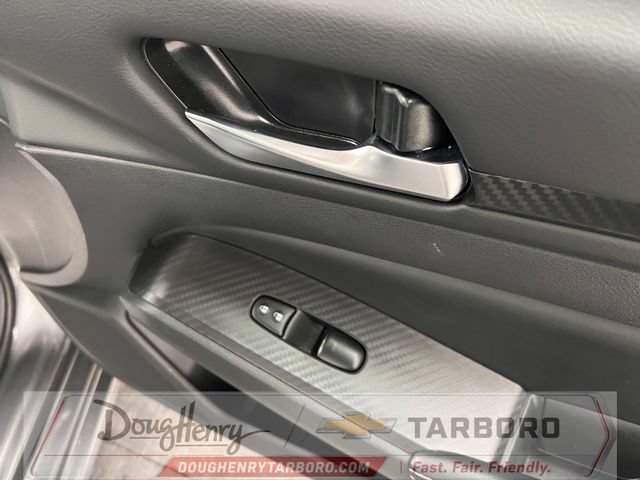 Used 2025 Nissan Altima 2.5 SV FWD image 38