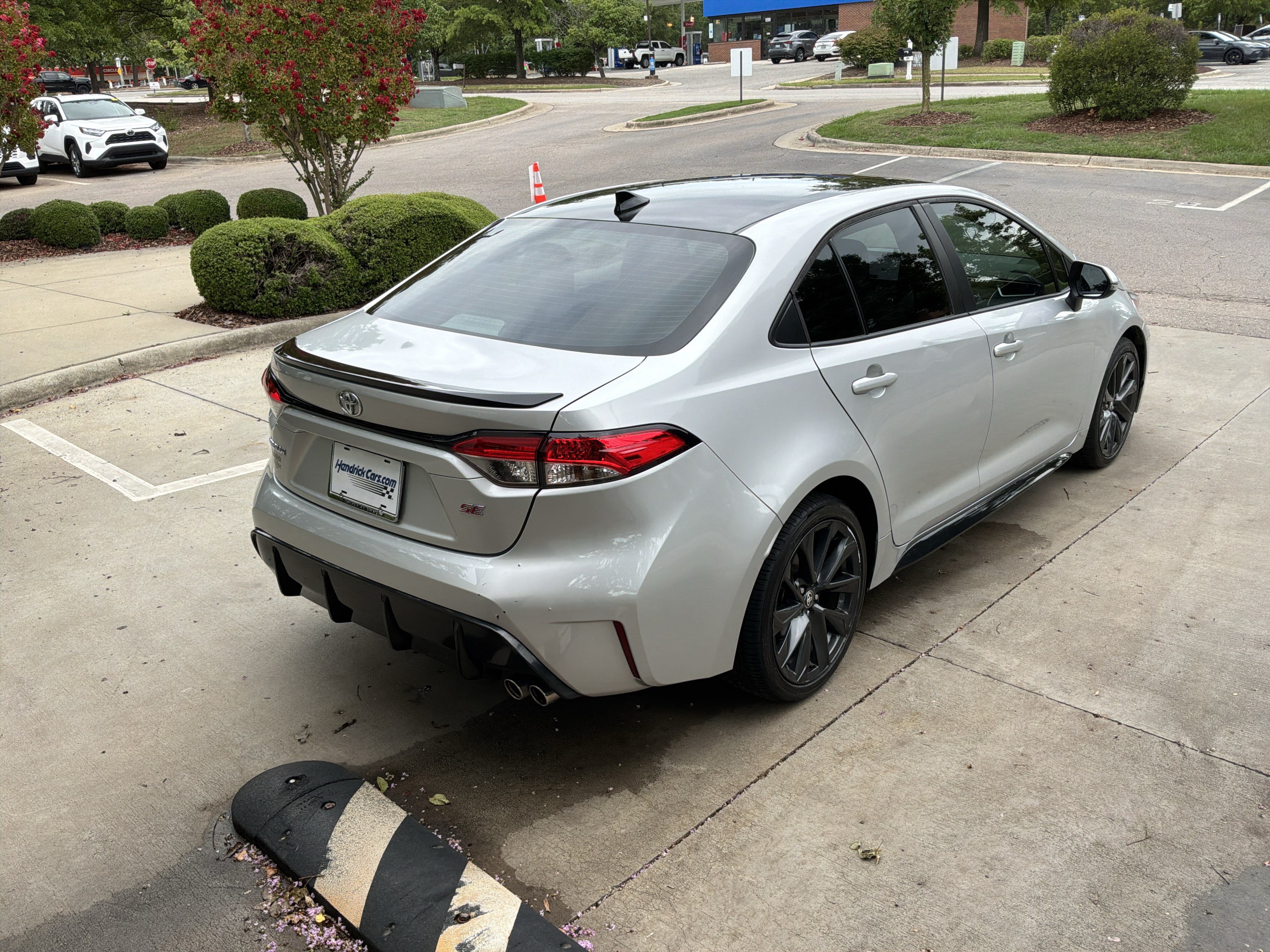 Used 2023 Toyota Corolla SE FWD image 10
