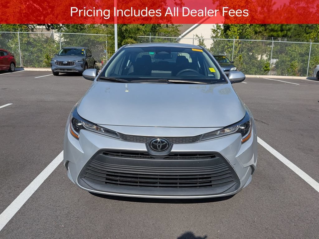 Certified 2024 Toyota Corolla LE FWD image 2