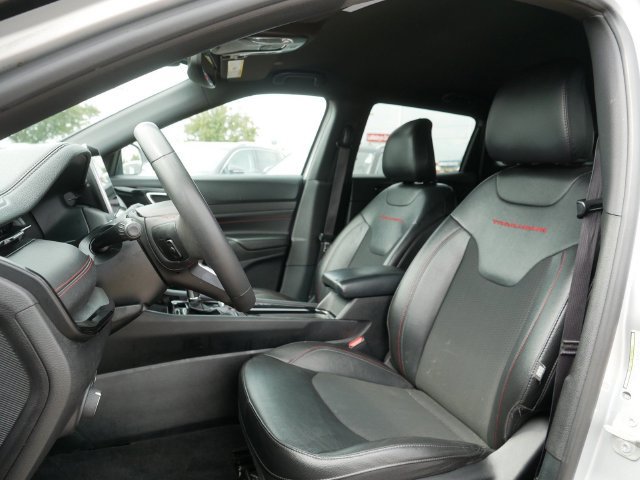 Used 2024 Jeep Compass Trailhawk AWD/4WD image 15