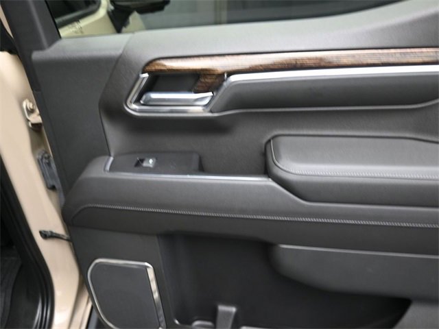 Used 2022 GMC Sierra 1500 Elevation w/ Elevation Premium Package image 34