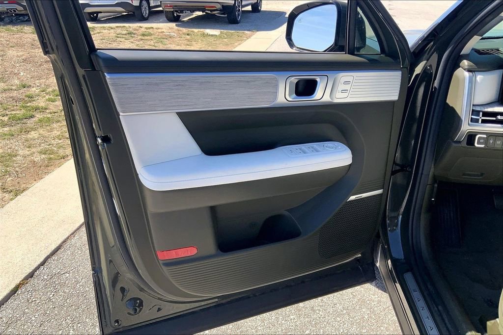 Used 2025 Hyundai Santa Fe Calligraphy image 18