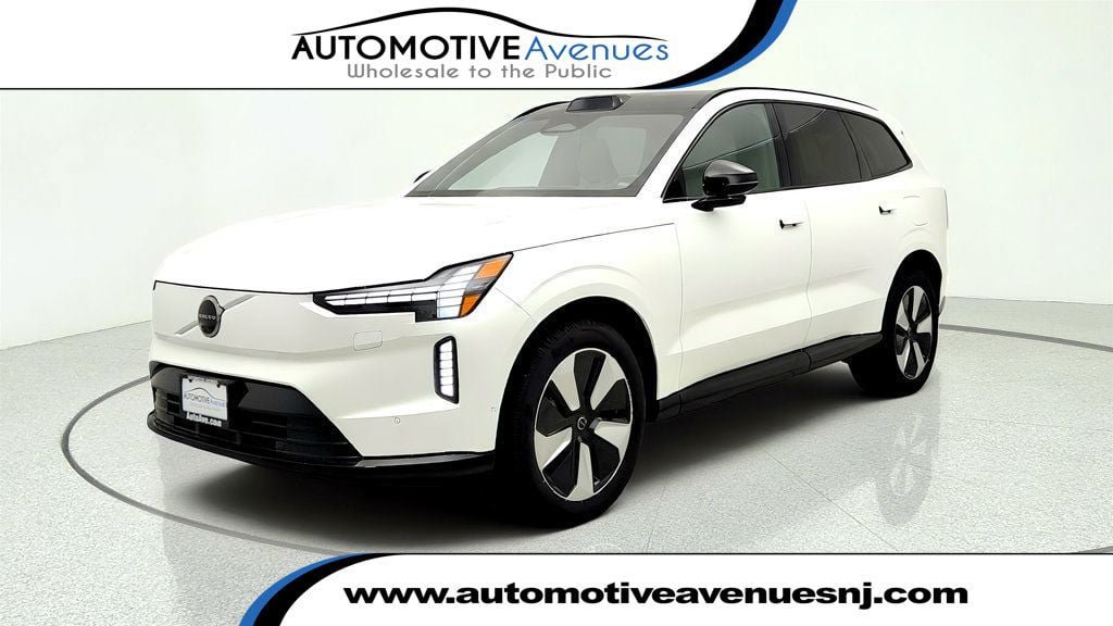 Used 2025 Volvo EX90 Plus