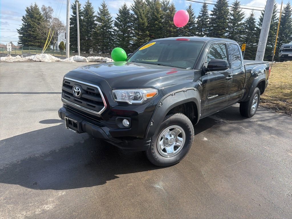 Used 2016 Toyota Tacoma SR5 w/ Towing Package image 14