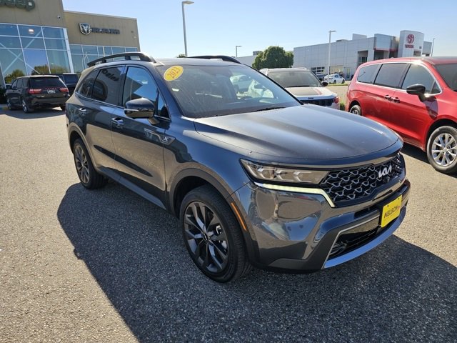 Used 2023 Kia Sorento SX Prestige image 4