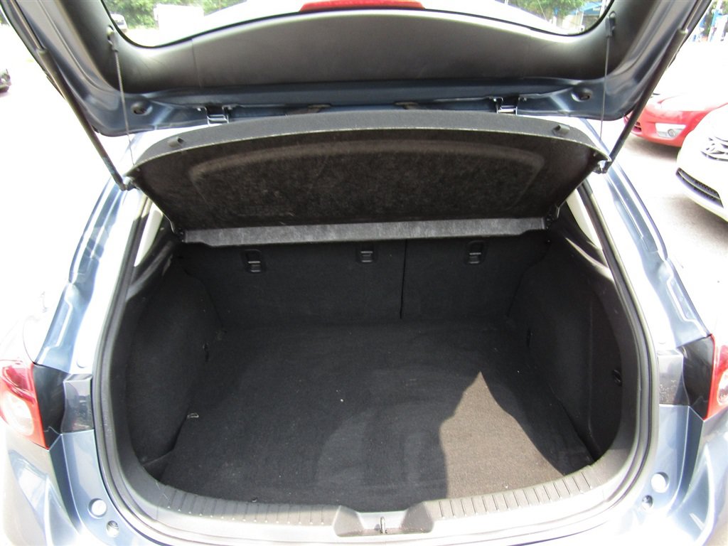 Used 2014 MAZDA MAZDA3 i Grand Touring FWD image 20