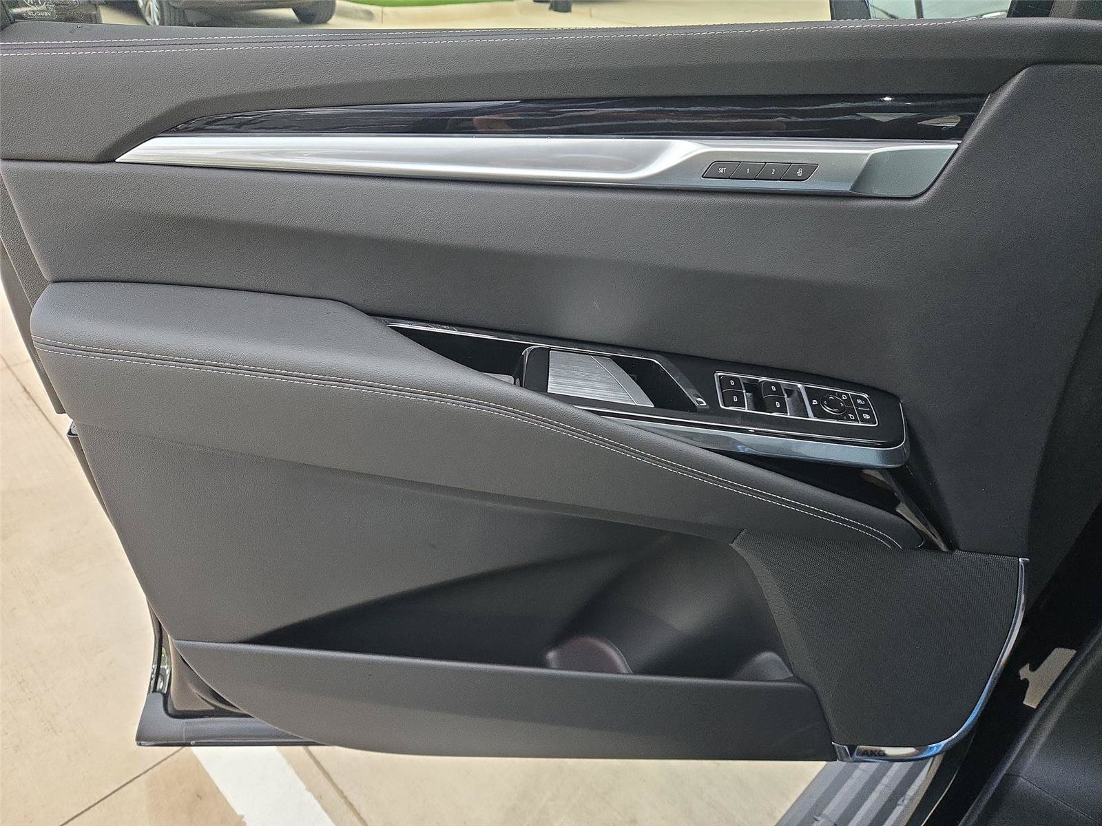 New 2026 Cadillac Escalade Sport w/ Touring Package AWD/4WD image 25