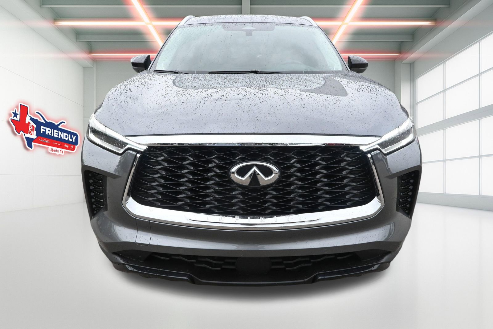 Used 2025 INFINITI QX60 Luxe w/ Vision Package FWD image 6