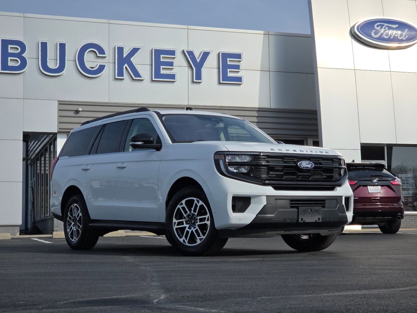 Used 2025 Ford Expedition Active image 1