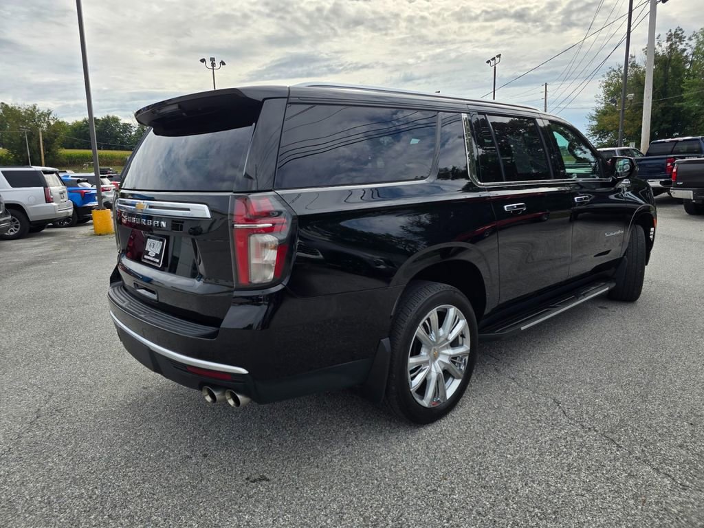 Used 2021 Chevrolet Suburban High Country image 9