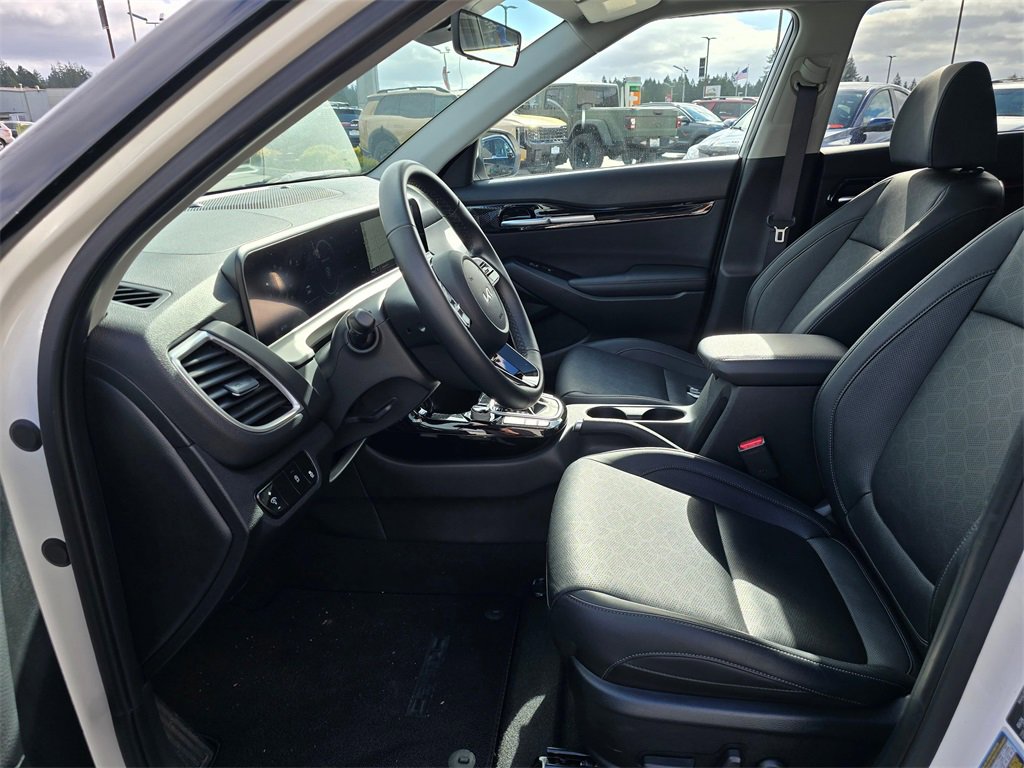 Used 2024 Kia Seltos EX image 8