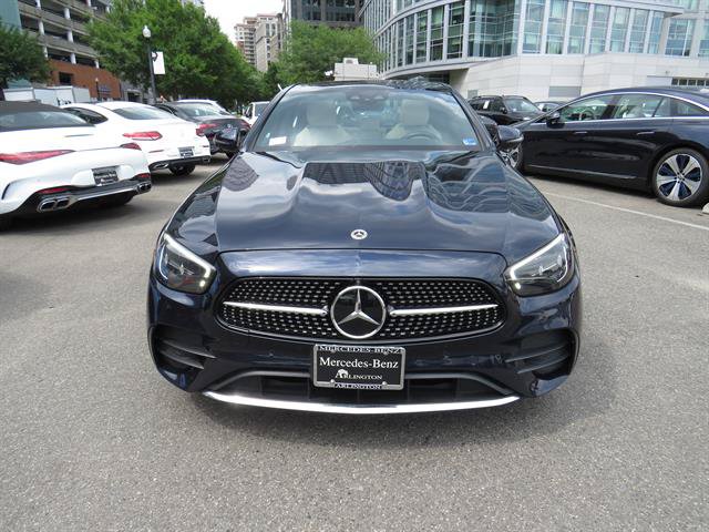 Used 2022 Mercedes-Benz E 350 4MATIC Sedan image 6