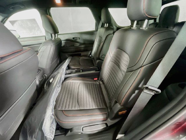 New 2026 Nissan Pathfinder Rock Creek w/ Rock Creek Premium Package AWD/4WD image 14