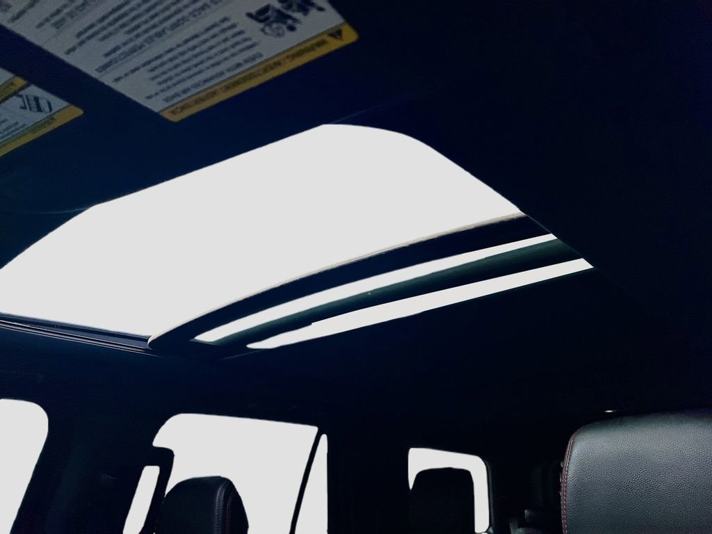 Used 2022 Ford Expedition Limited AWD/4WD image 23