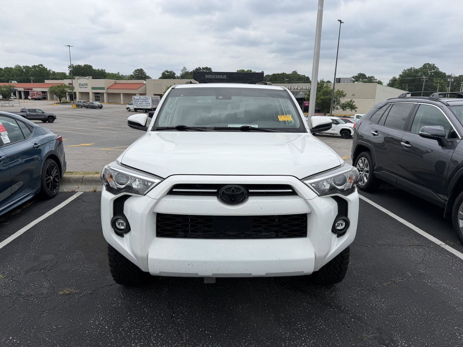 Used 2021 Toyota 4Runner Trail Special Edition AWD/4WD image 2