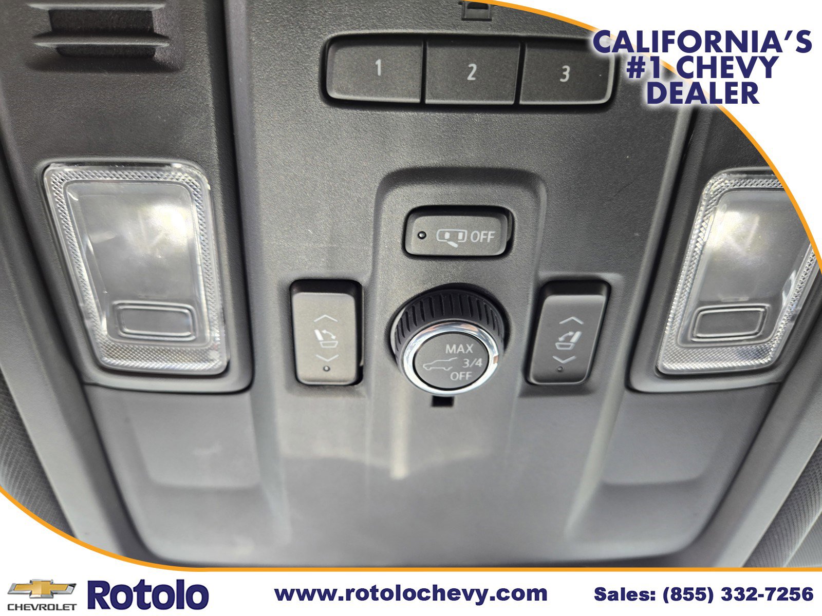 Used 2023 Chevrolet Suburban RST w/ Luxury Package AWD/4WD image 30