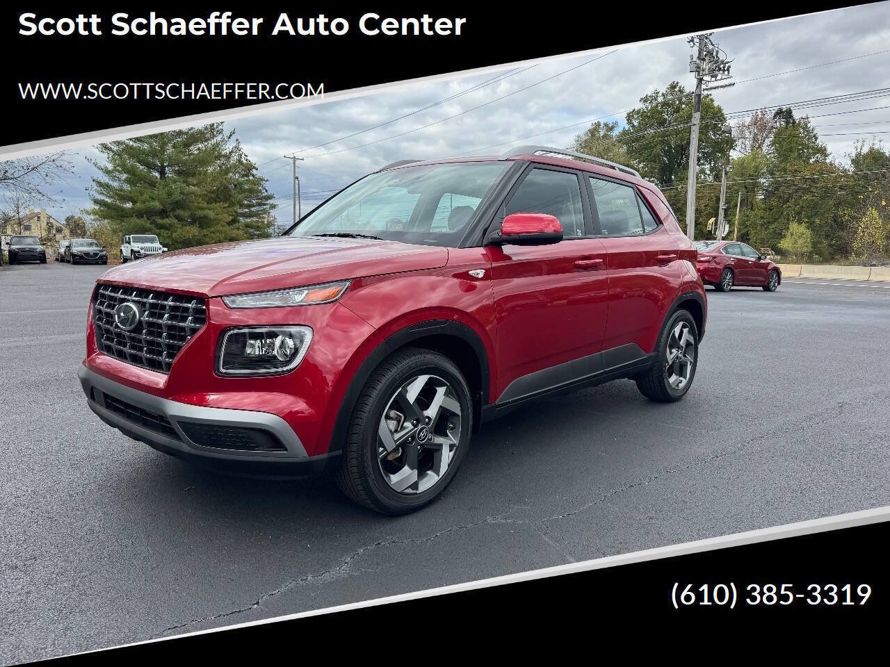 Used 2023 Hyundai Venue Limited image 1