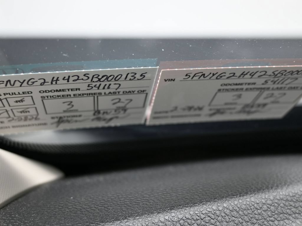 Used 2025 Honda Pilot EX-L image 11