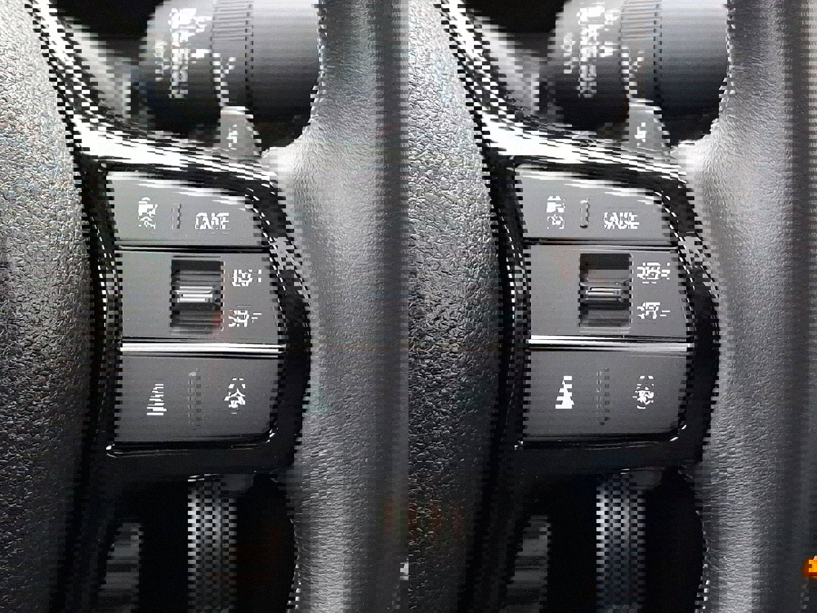 Certified 2025 Honda Civic Sport image 22