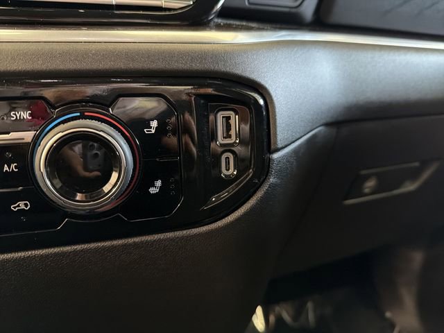 Certified 2025 Chevrolet Silverado 3500 LT w/ All Star Edition image 26