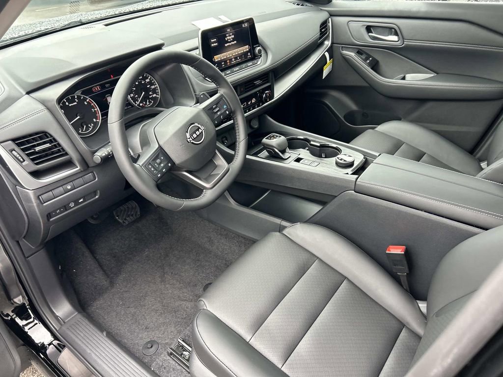 New 2026 Nissan Rogue Dark Armor AWD/4WD image 14