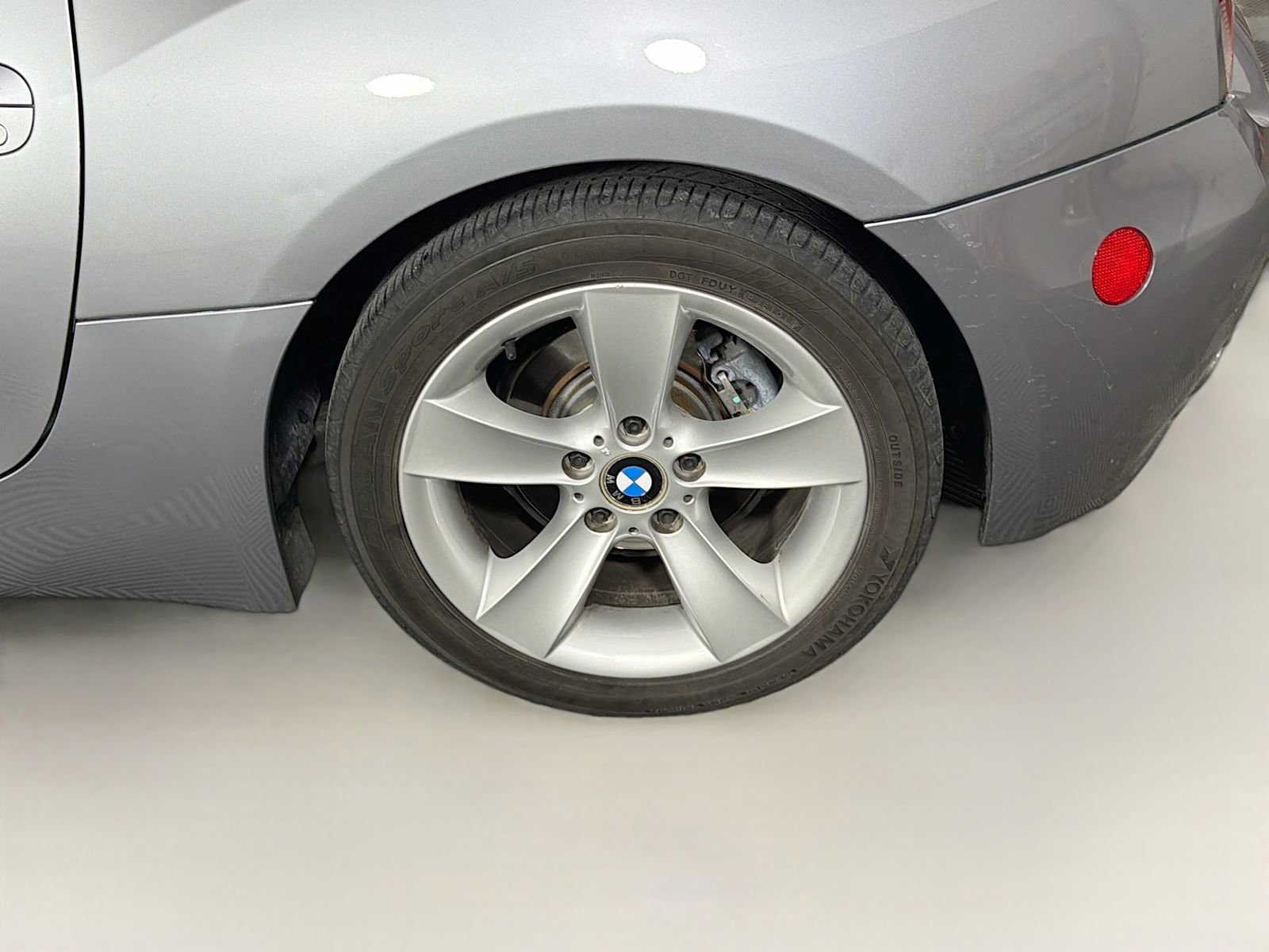 Used 2006 BMW Z4 3.0i image 28
