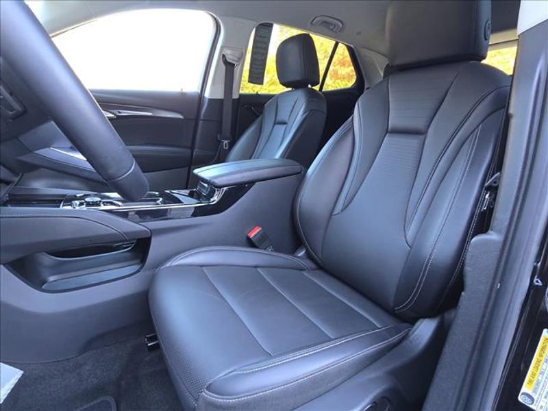 Certified 2025 Buick Envision Preferred image 15