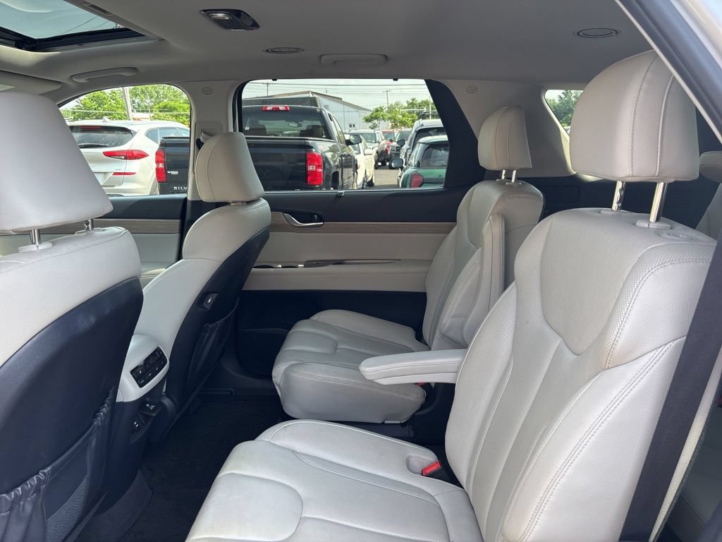 Used 2022 Hyundai Palisade SEL w/ Premium Package AWD/4WD image 33