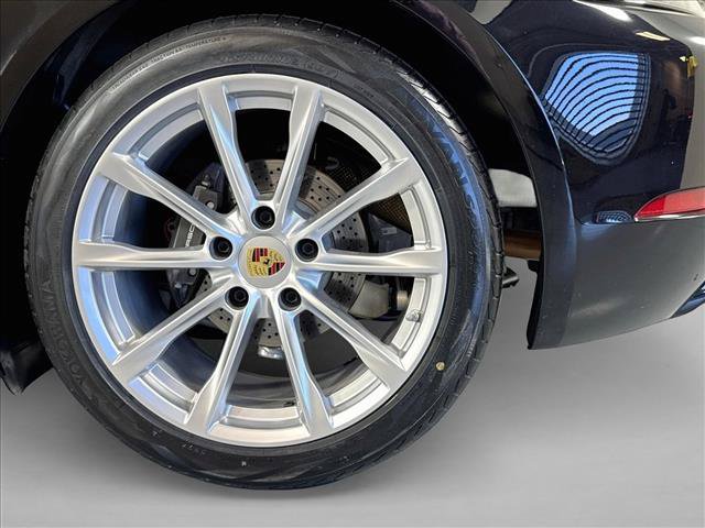 Certified 2024 Porsche 718 Boxster RWD image 21