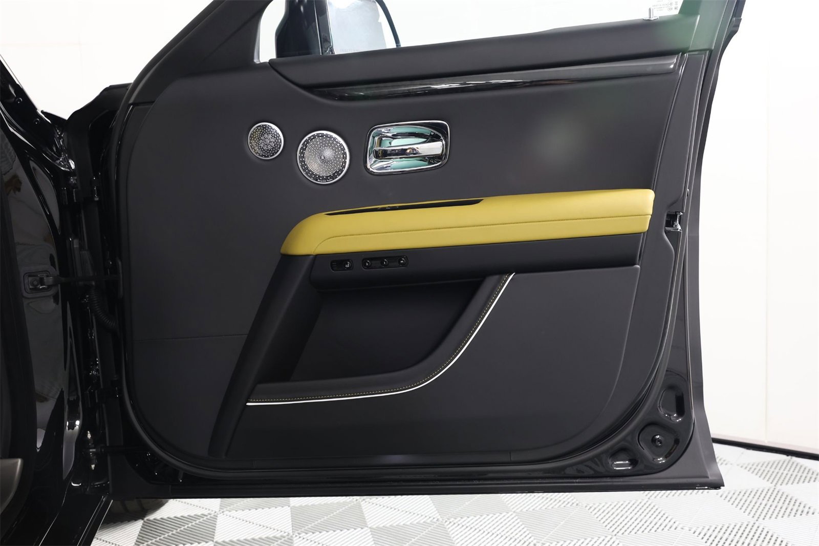 New 2026 Rolls-Royce Ghost image 23