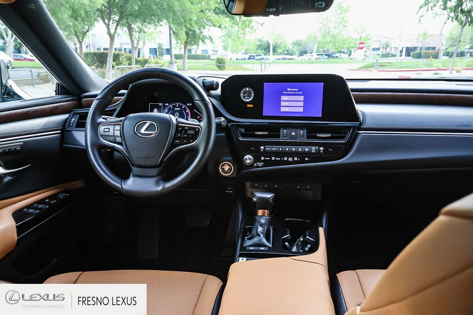 Certified 2024 Lexus ES 300h w/ Premium Package image 14
