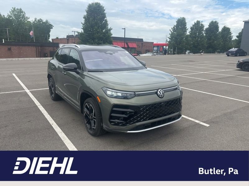 New 2026 Volkswagen Tiguan SEL R-Line