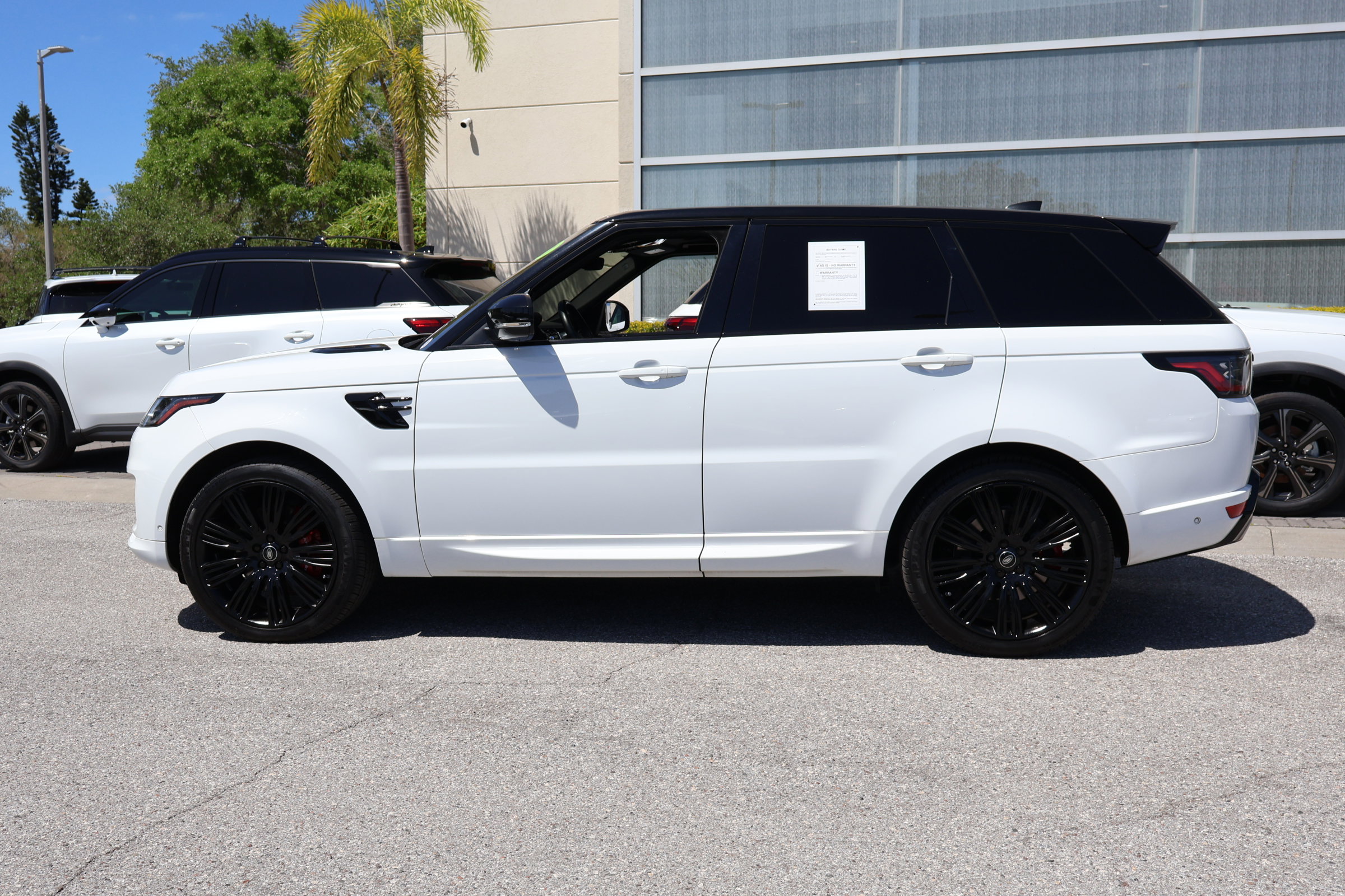 Used 2021 Land Rover Range Rover Sport HSE Dynamic image 6