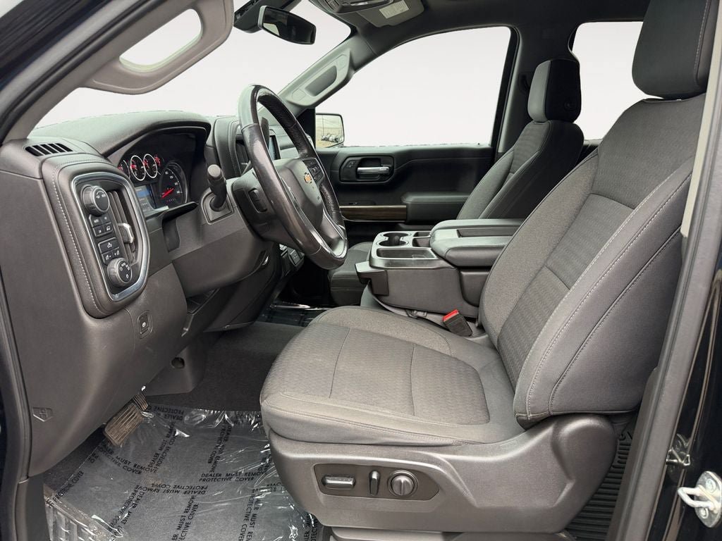 Used 2020 Chevrolet Silverado 1500 LT w/ All-Star Edition AWD/4WD image 6