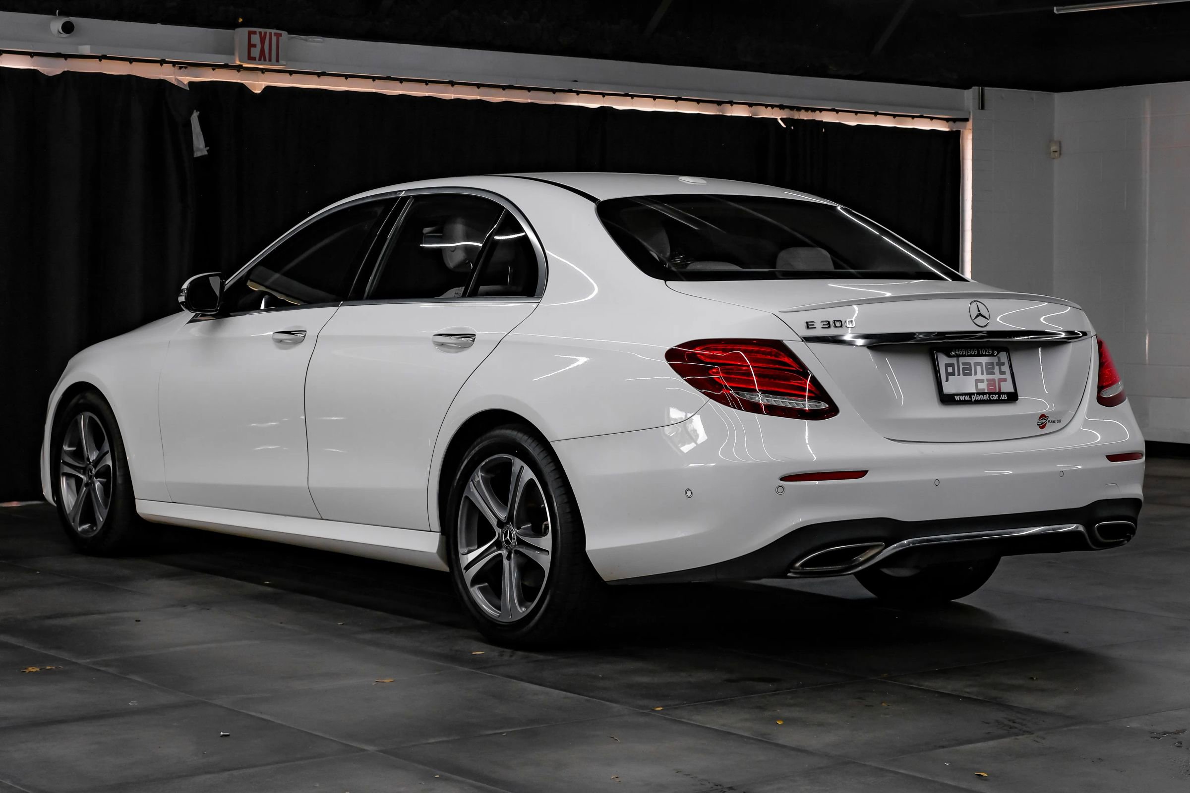 Used 2018 Mercedes-Benz E 300 w/ Premium 1 Package image 15