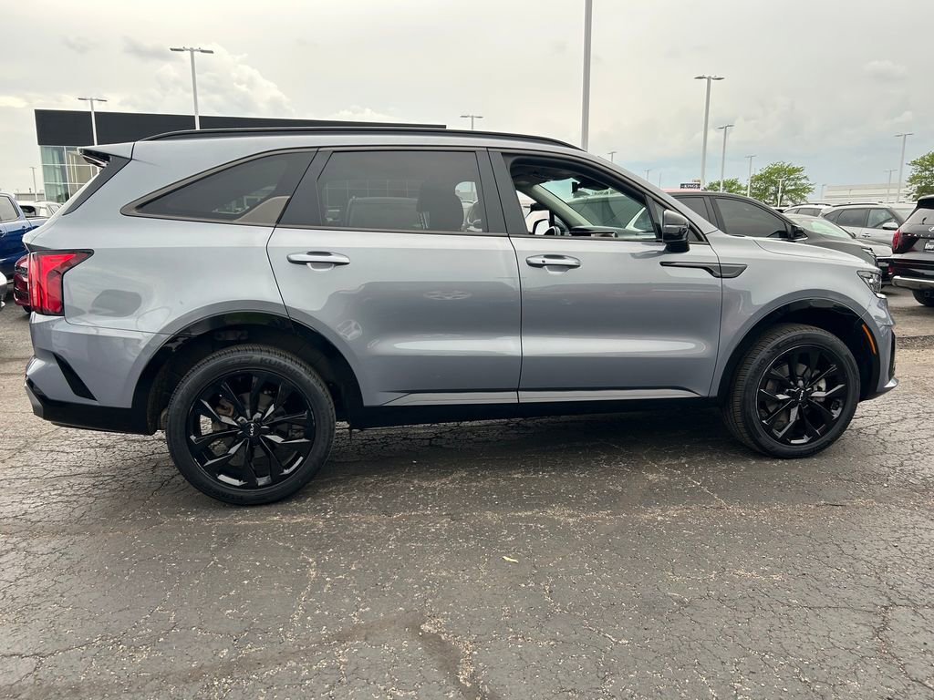 Used 2023 Kia Sorento SX AWD/4WD image 8