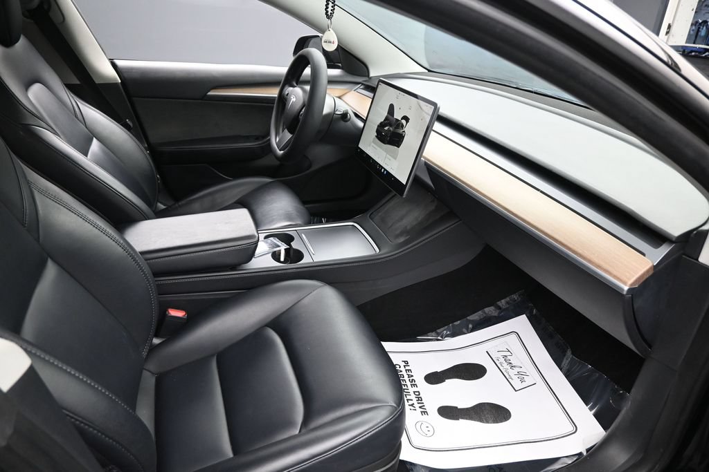 Used 2023 Tesla Model 3 Standard Range RWD image 29