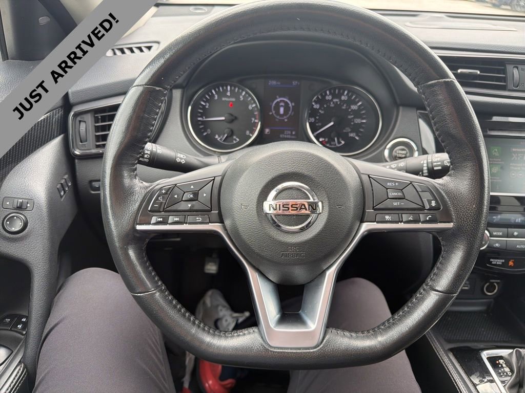 Certified 2018 Nissan Rogue SL image 12