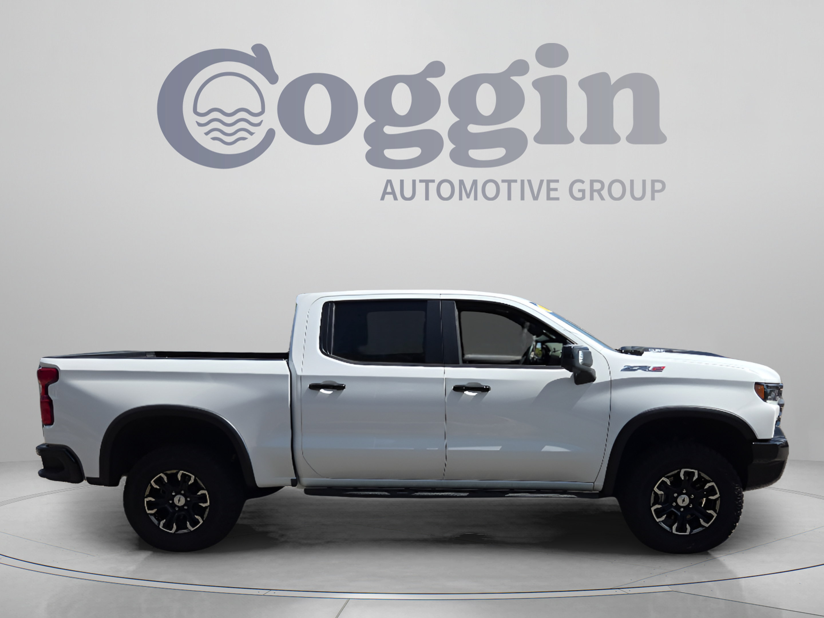 Used 2026 Chevrolet Silverado 1500 ZR2 AWD/4WD image 6